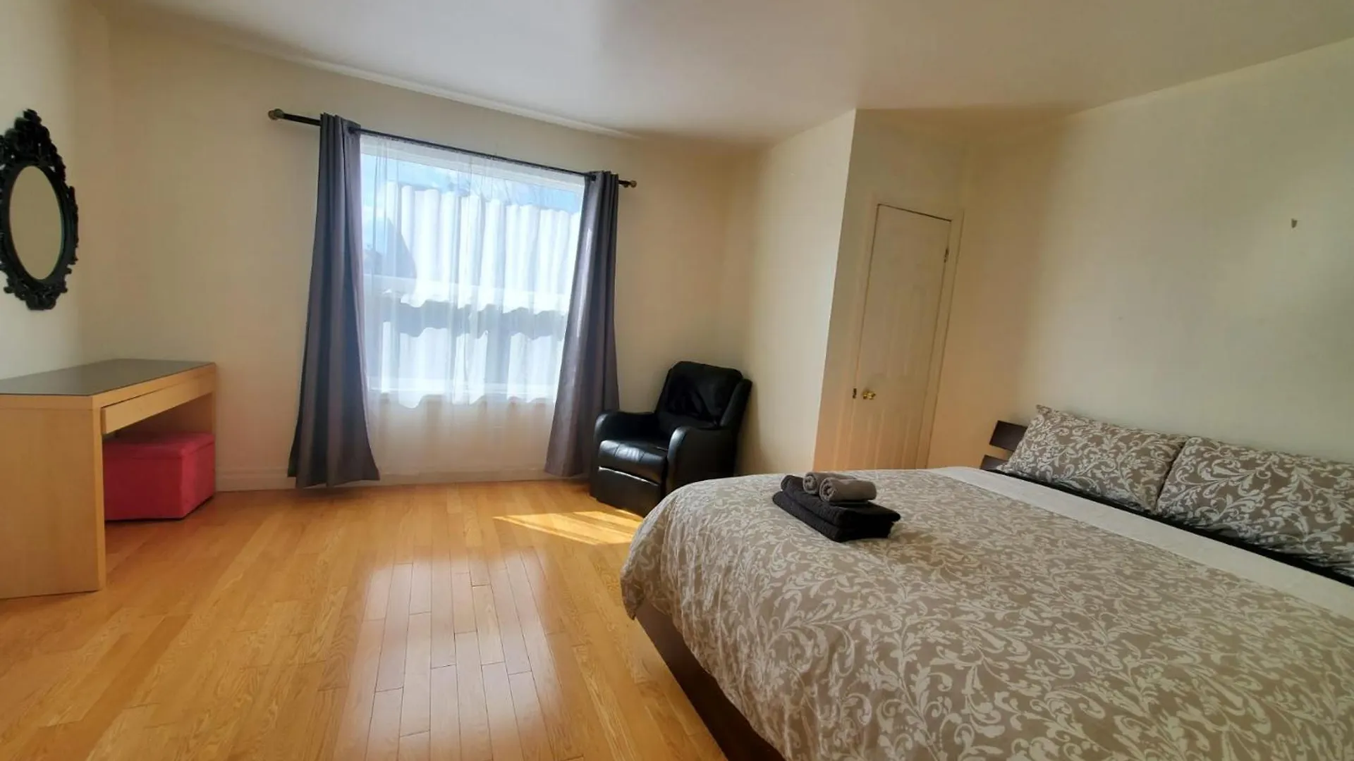 Mins Walk To Trinity Bellwood Park From Your Apartment Downtown Toronto